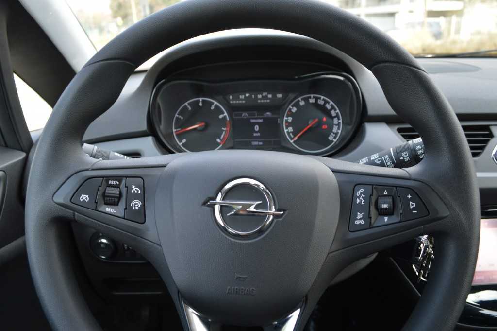 Opel Corsa enjoy 5p (18)