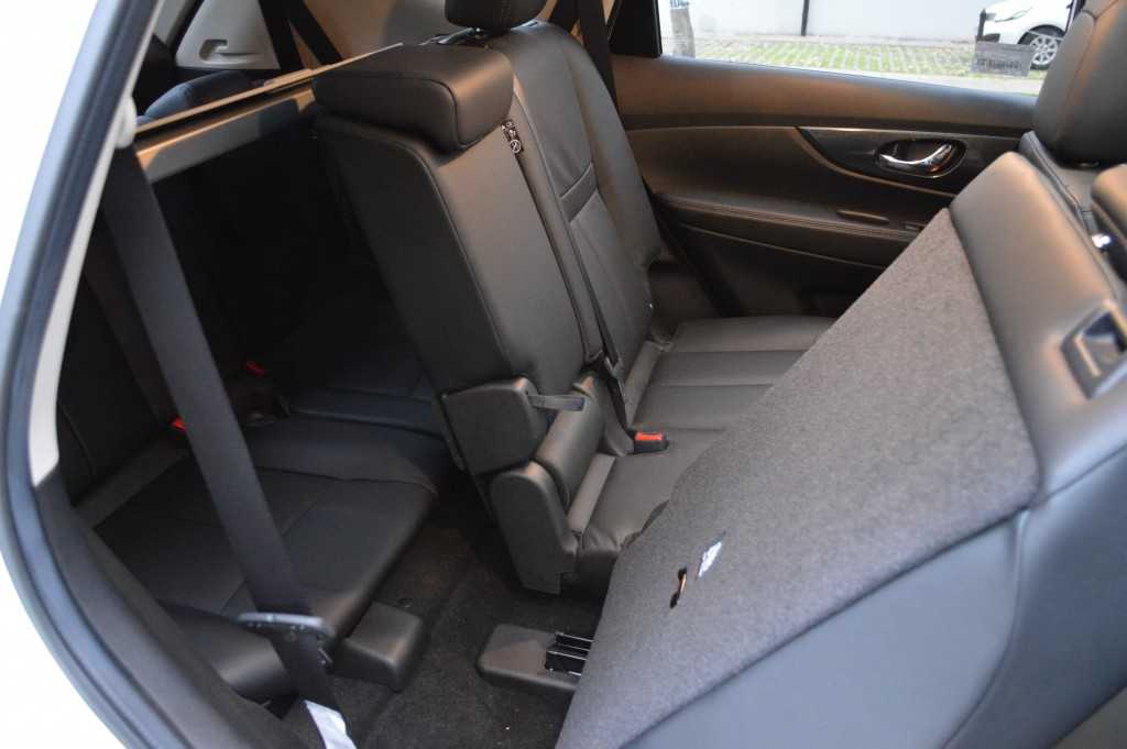 Nissan Xtrail 2.5 2015 (54)