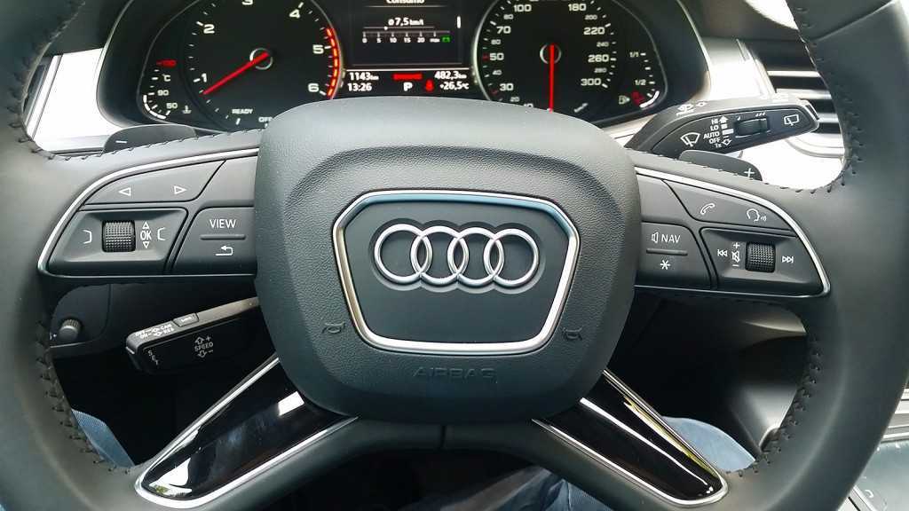 Audi Q7 3.0 TDI (28)