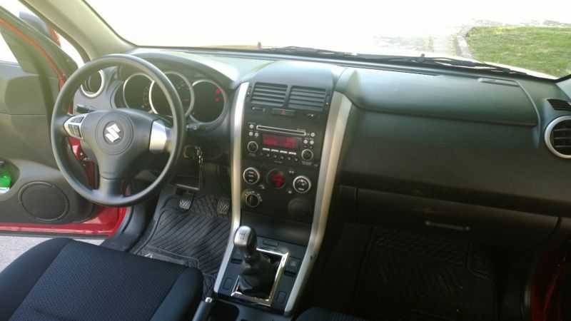 suzuki-grand-vitara-2-30