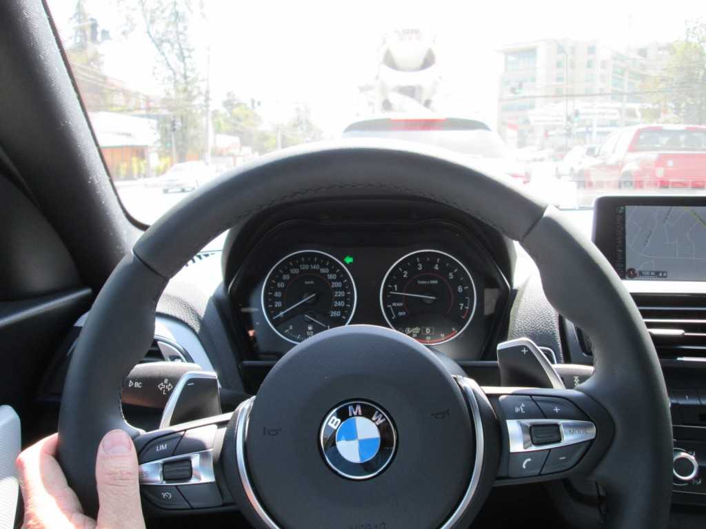 BMW M135i 2015 Test Drive Rutamotor (18)