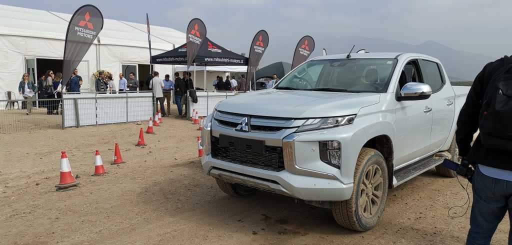 Lanzamiento-Mitsubishi-L200-2019-Chile-Rutamotor-15-1024x490.jpg