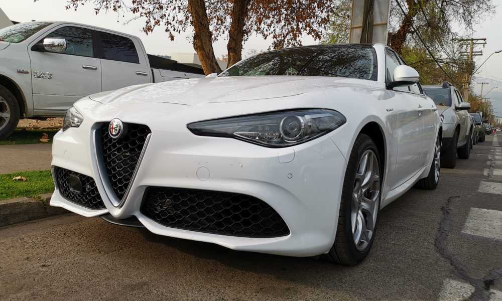 Alfa Romeo Giulia Veloce 2.0T 280 cv Q4 El italiano esperado Rutamotor
