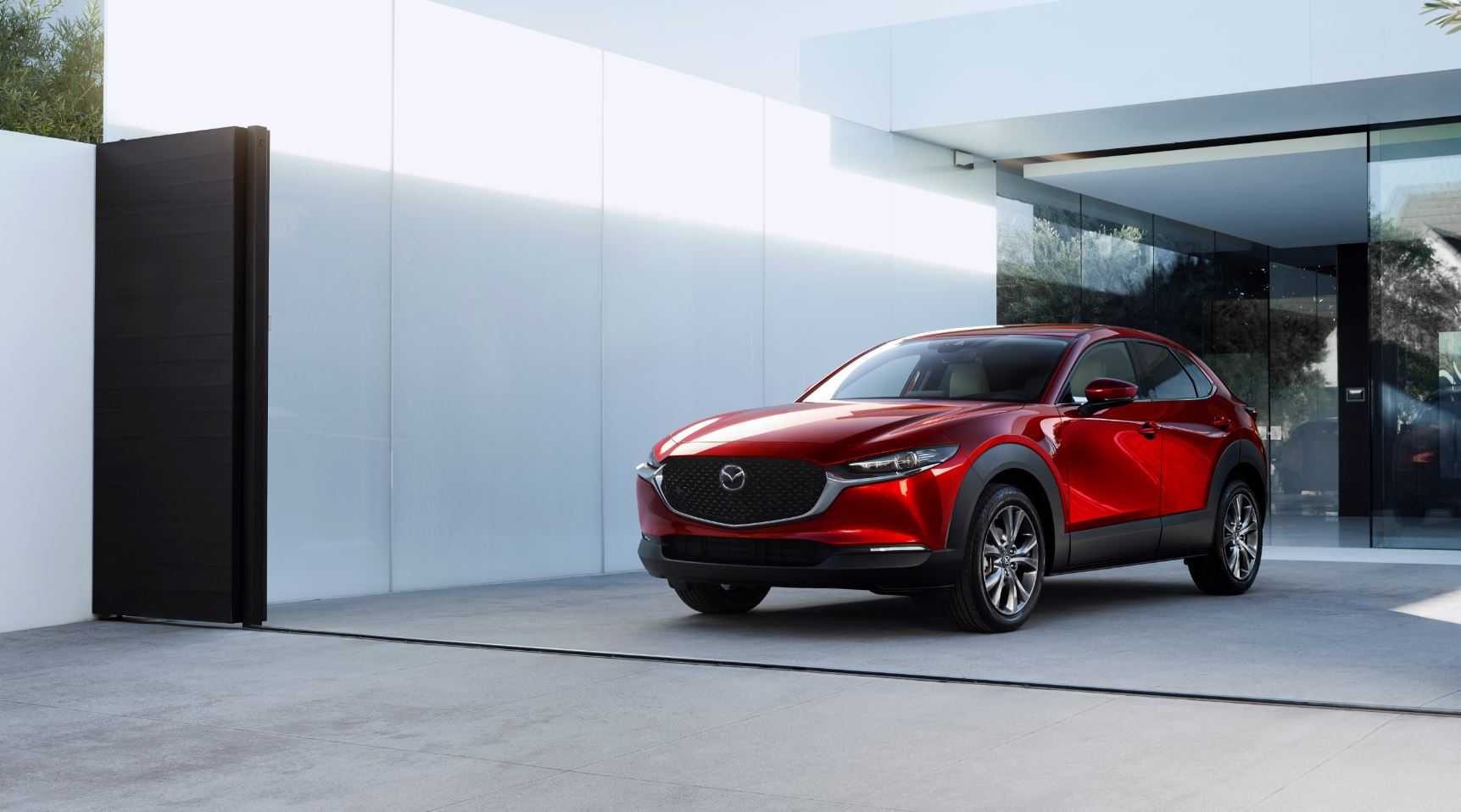 Yammine Mazda estrena su nuevo SUV CX30 para seguir cosechando éxitos