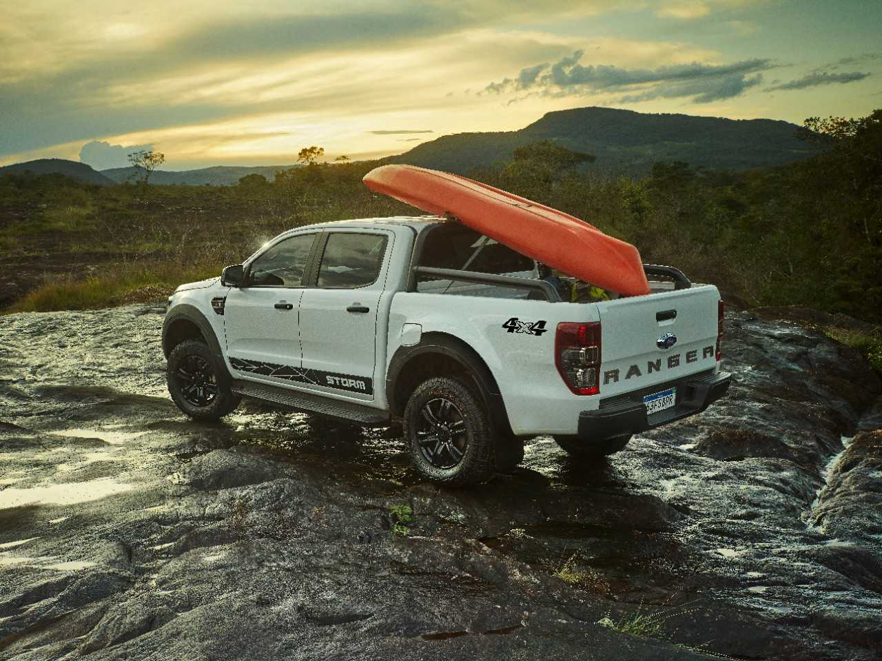 Ford lanza en Brasil nueva variante de la Ranger: Storm fabricada en ...