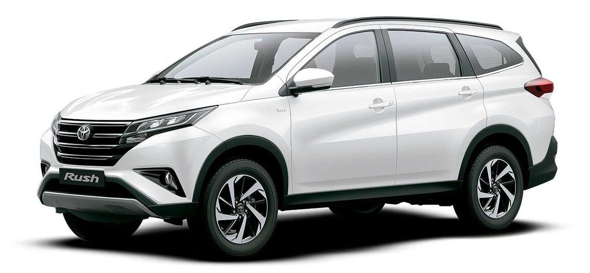 Headlight and grill of International Truck