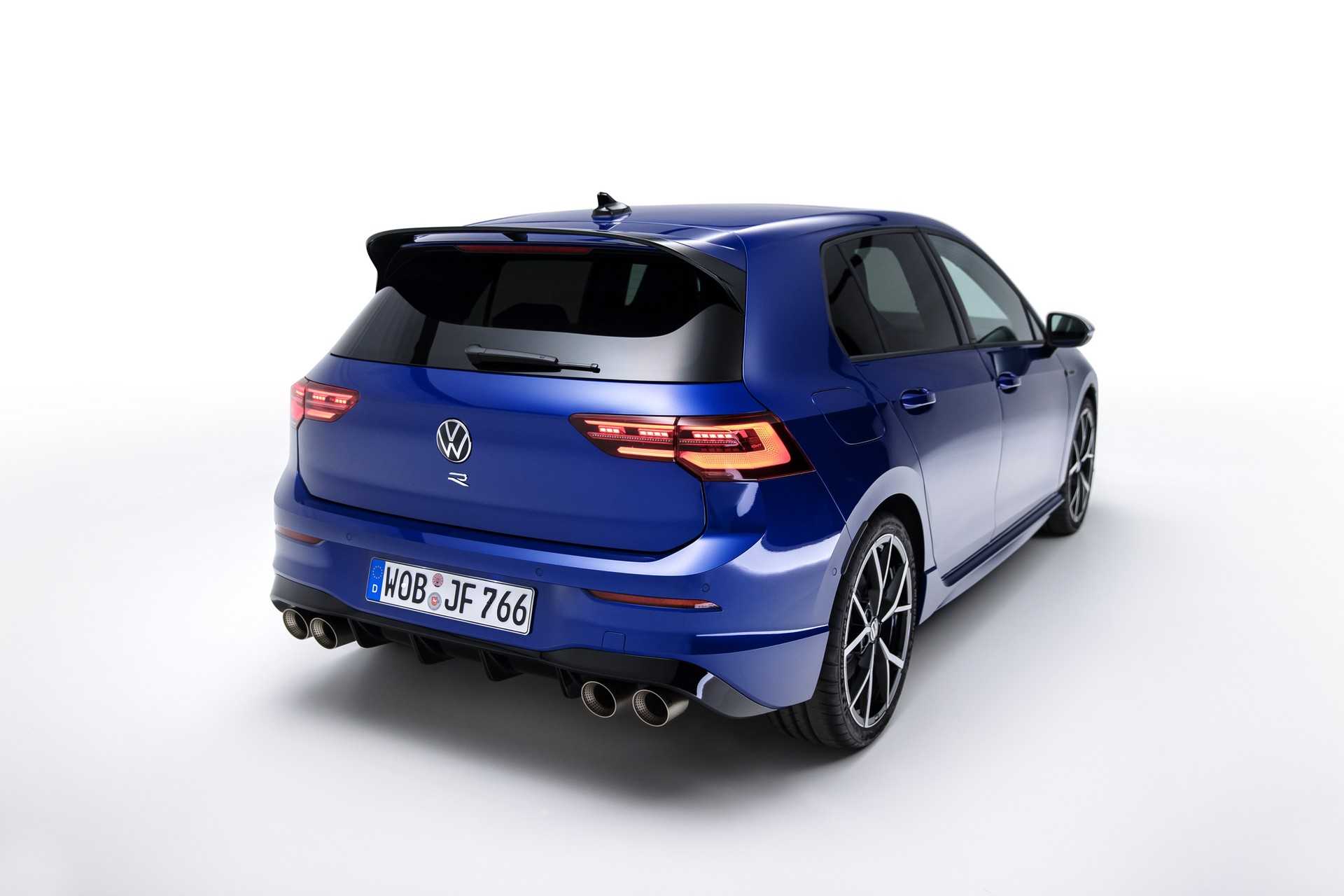 Golf r store