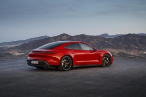 Taycan GTS 2