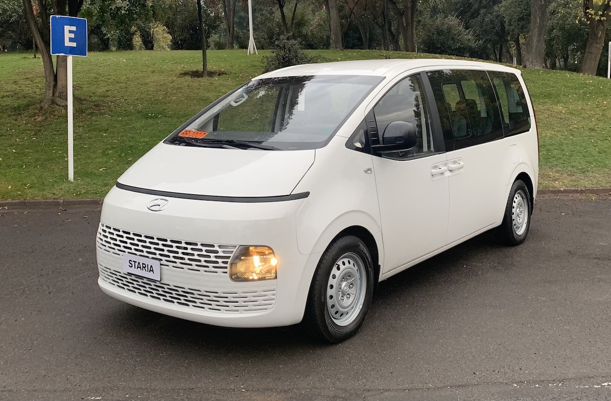 Hyundai Staria