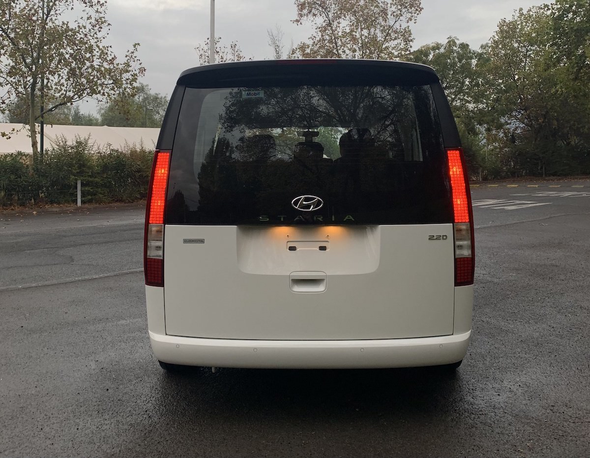 Hyundai Staria