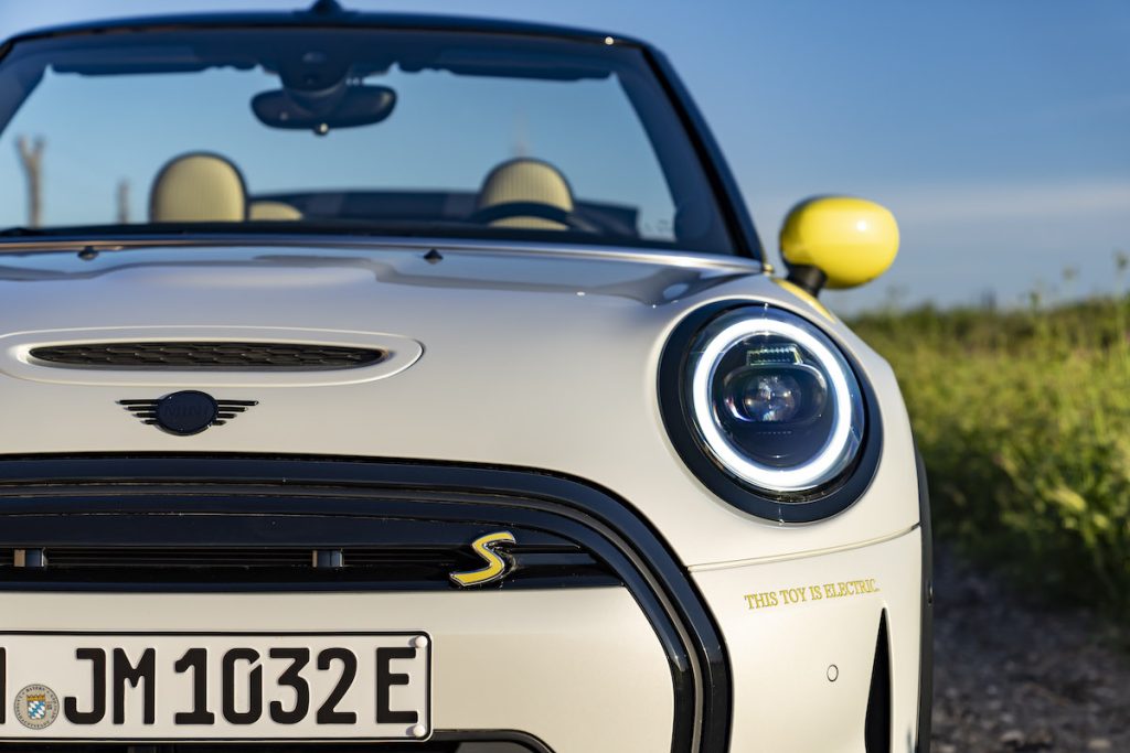Cooper SE Convertible