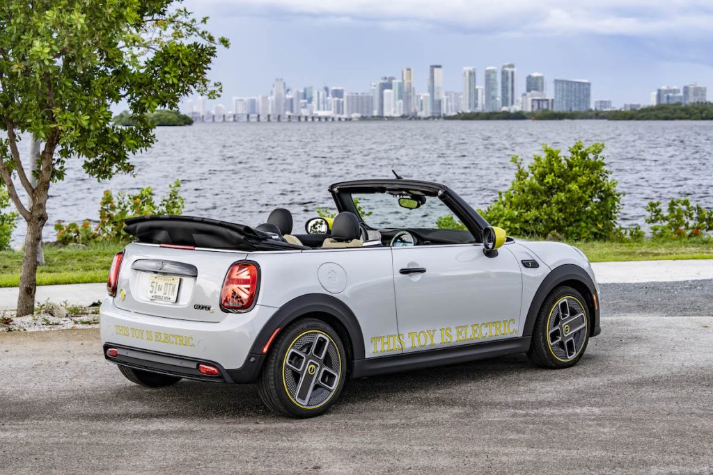 Cooper SE Convertible