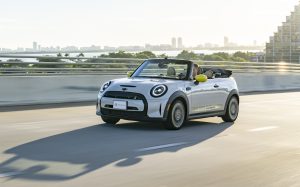 Cooper SE Convertible