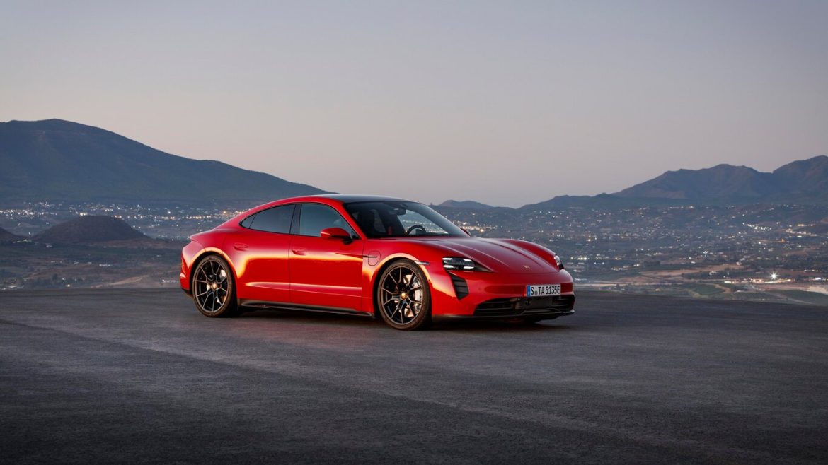 Taycan GTS
