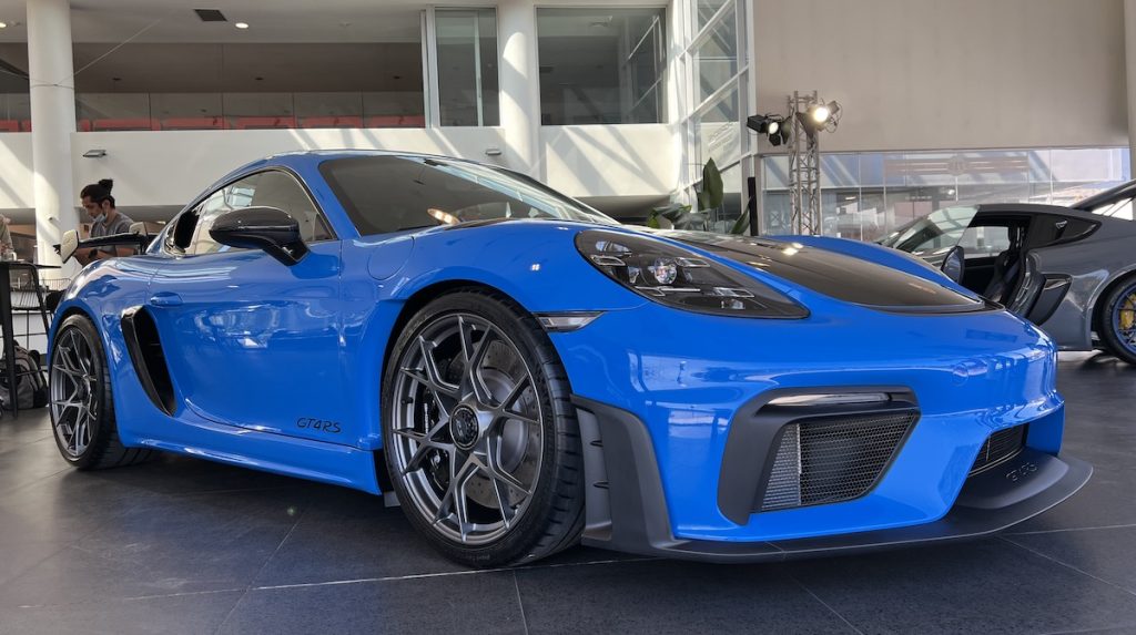 718 Cayman GT4 RS