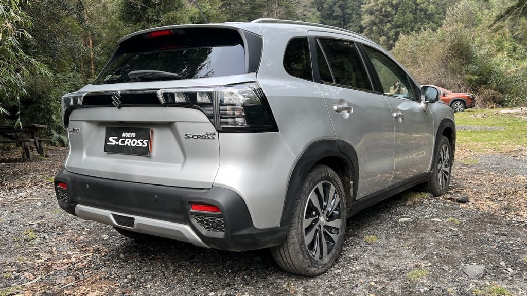 Suzuki S-Cross