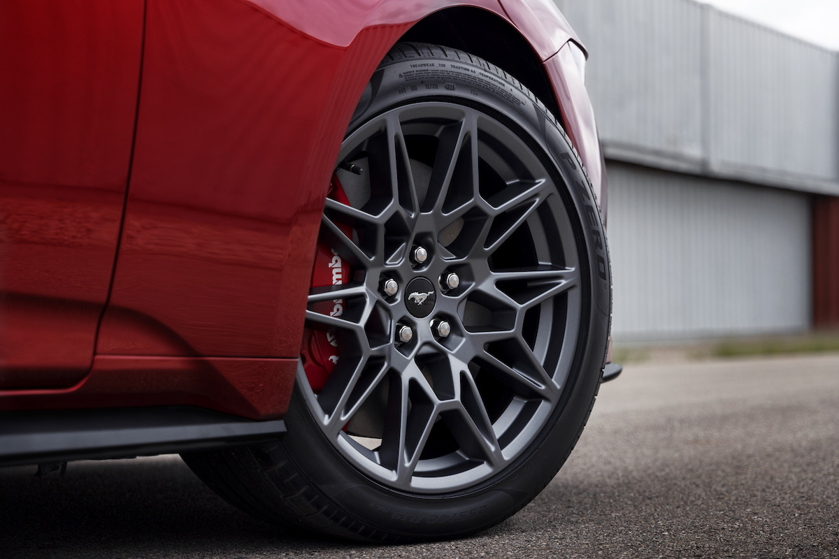 Roues hiver complètes pour Ford Mustang pas chers (Belgique