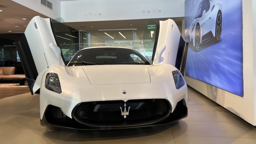 Maserati MC20