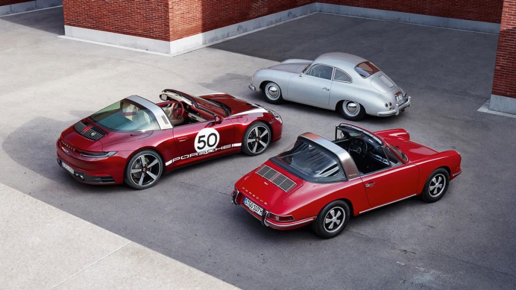 911