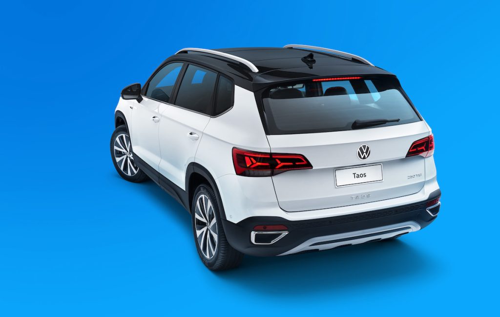 VW actualiza el Taos, centrado en conectividad y ADAS