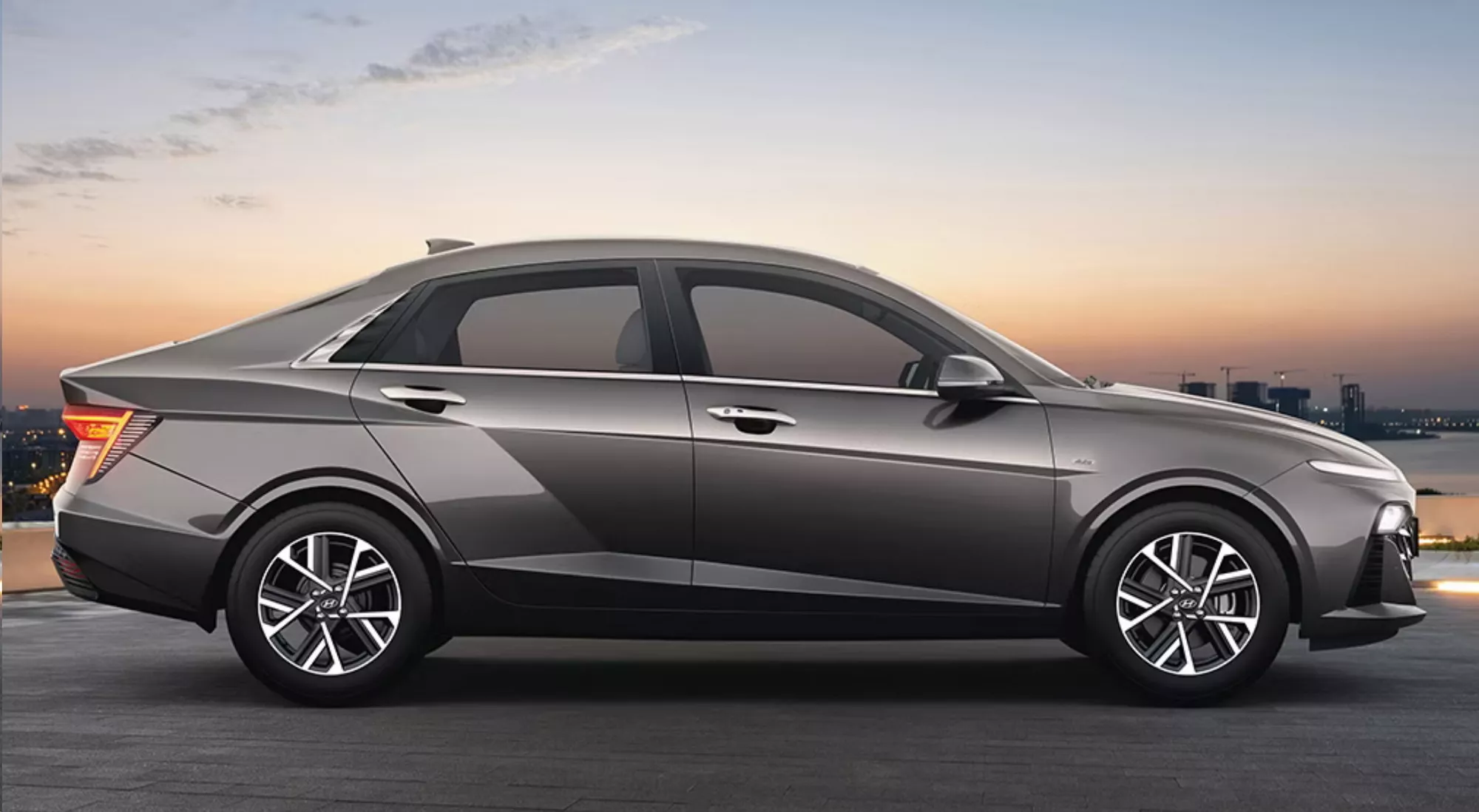El Hyundai Accent se renueva totalmente con mejor equipamiento