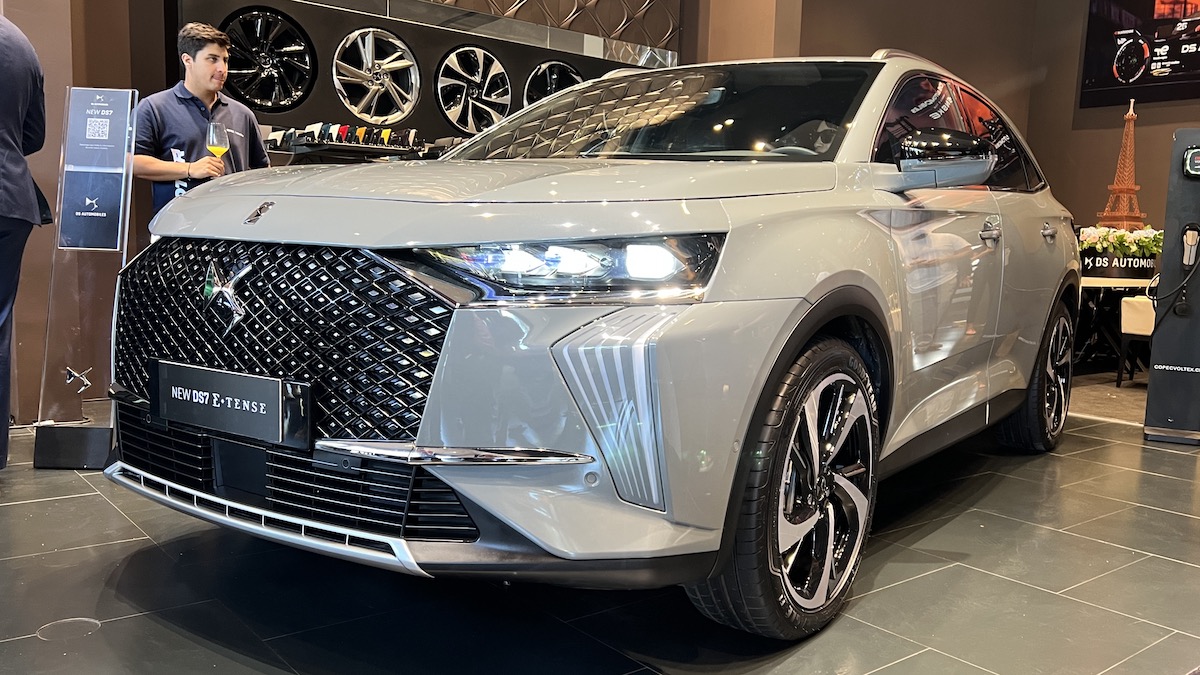 El lujo francés se redefine: aterriza en Chile el renovado DS 7