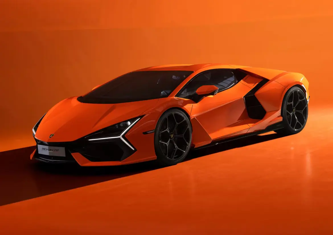 Lamborghini Revuelto