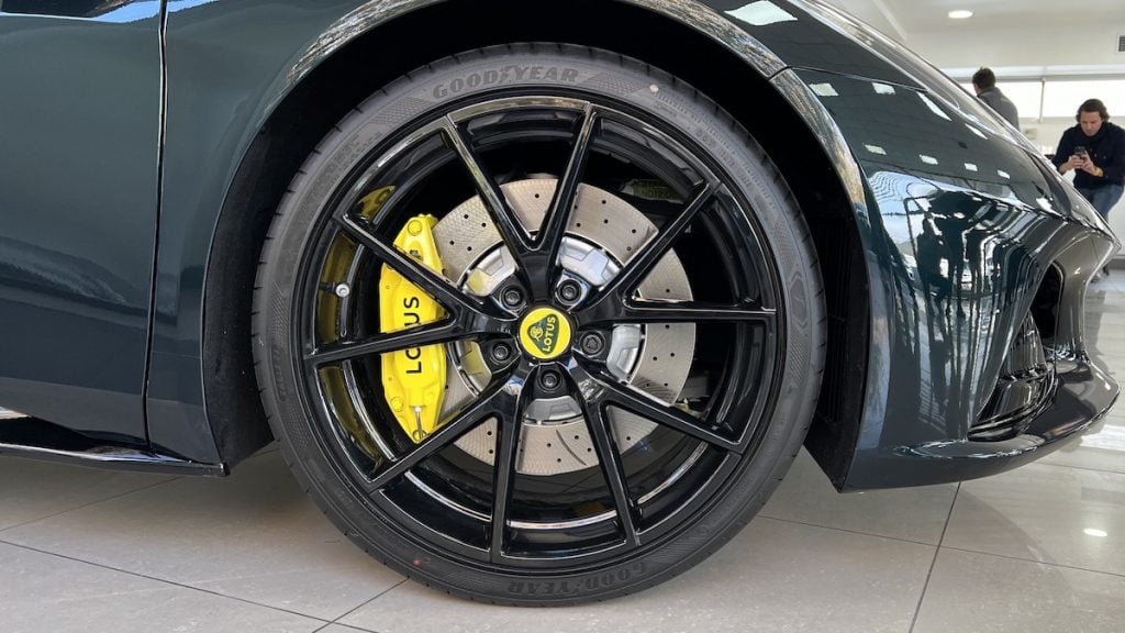 Lotus Emira