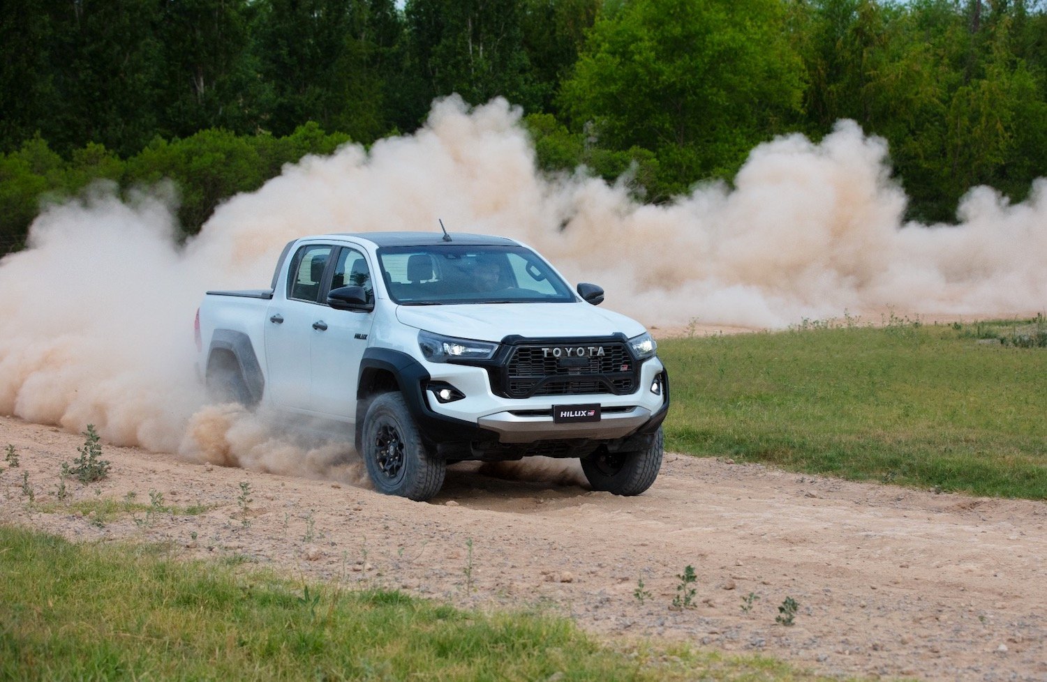 Toyota Hilux GR Sport Rutamotor 5 Rutamotor