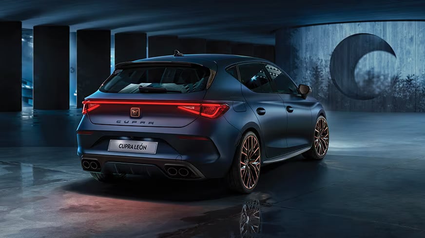Cupra León