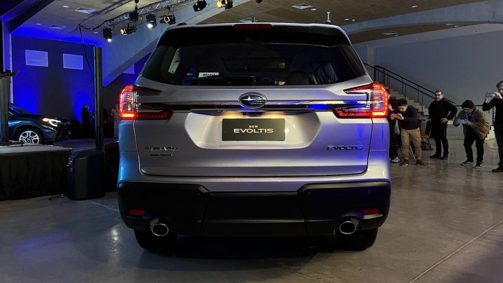 Subaru Evoltis
