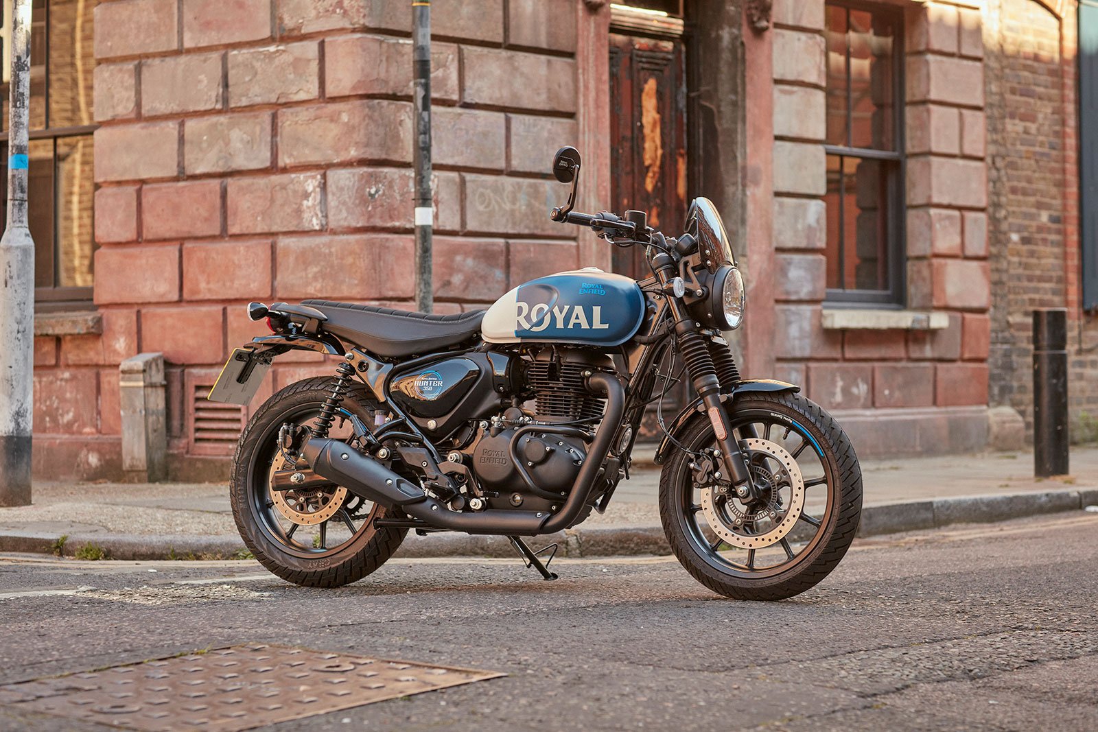 Royal Enfield presenta su nueva motocicleta Hunter 350