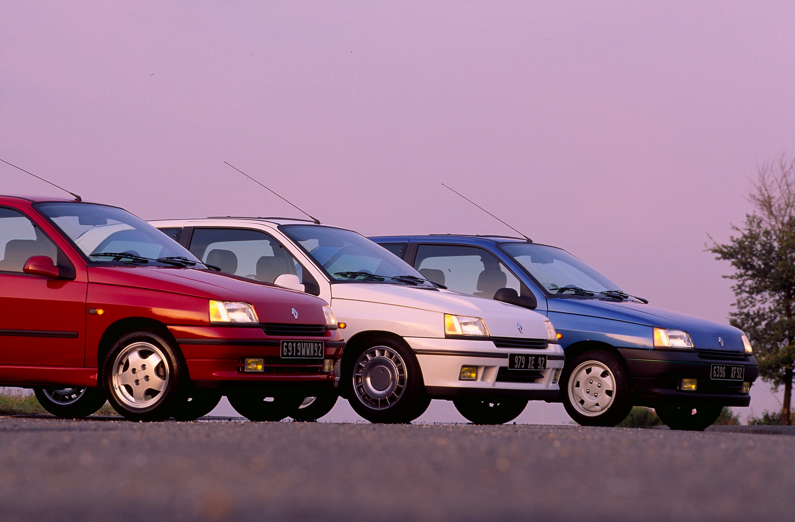 El Clio cumple 33 años y es el francés más vendido de la historia