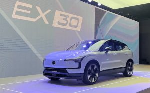 EX30