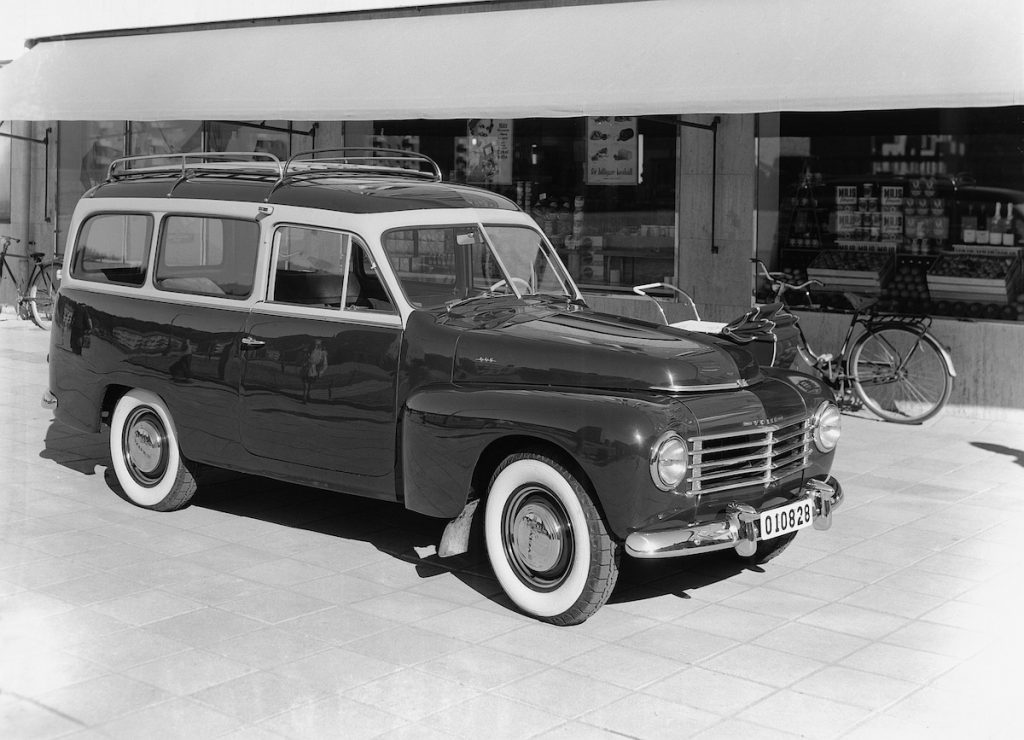 Volvo EM90