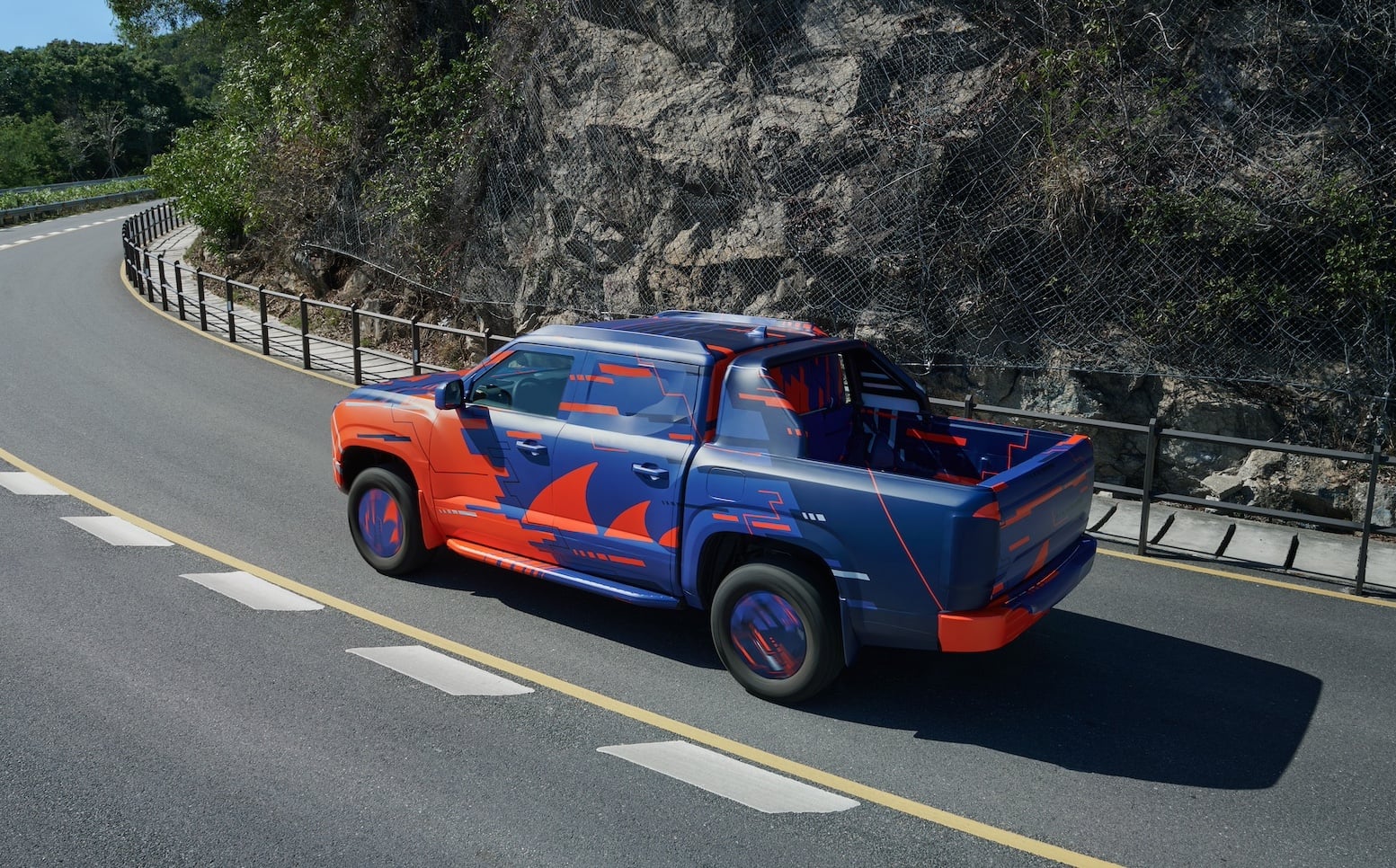 BYD bautiza oficialmente como Shark a su primera pickup