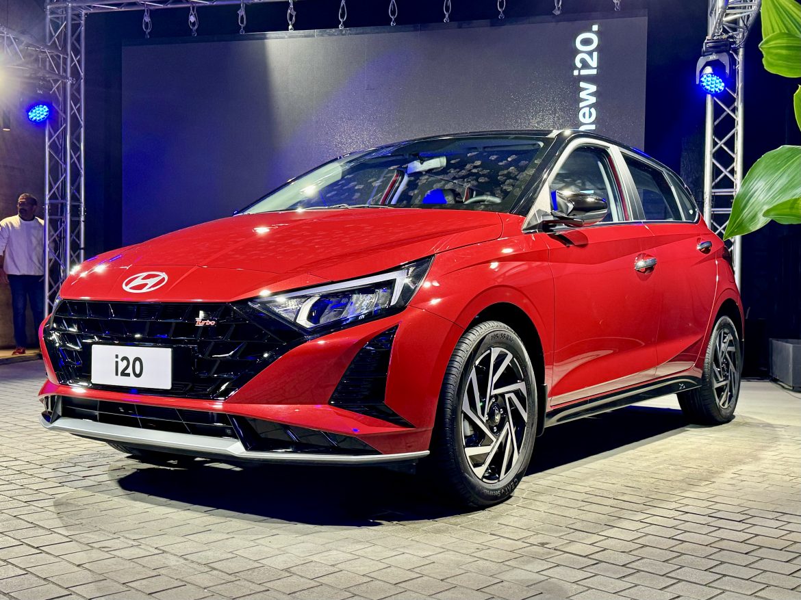 i20 India