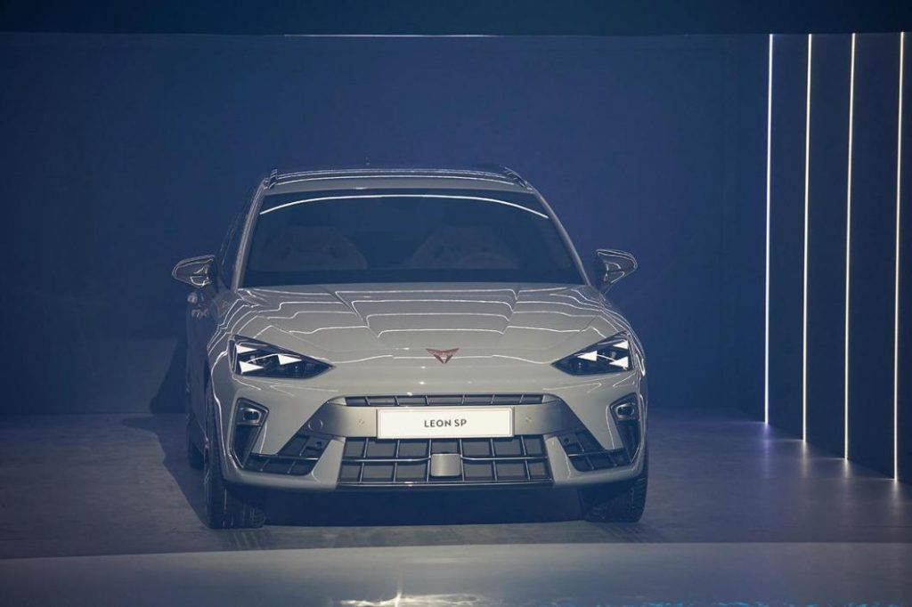 Cupra León