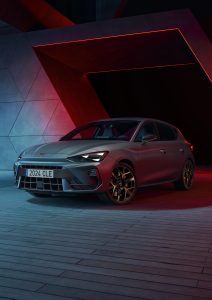 Cupra León