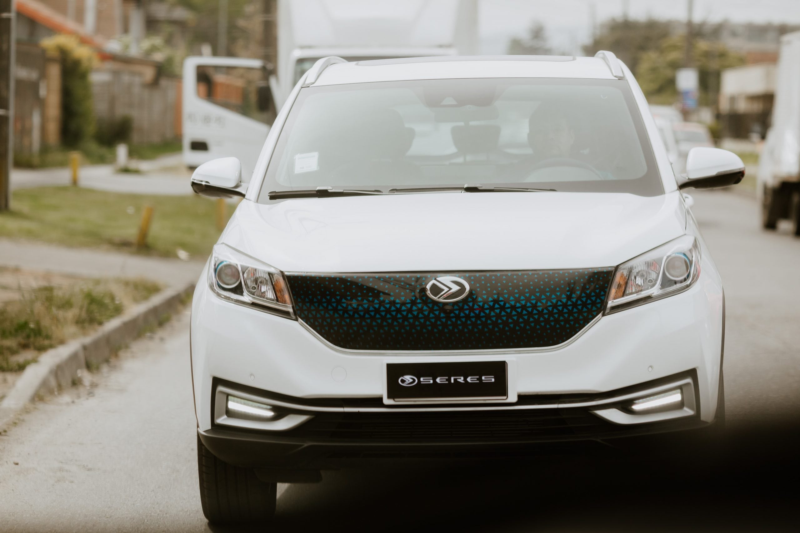 DFSK pone a la venta el Seres 3 para todo usuario