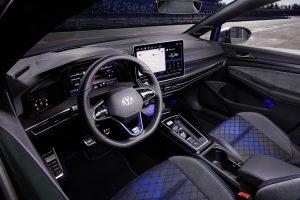 Golf R