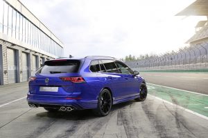 Golf R