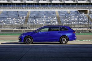 Golf R