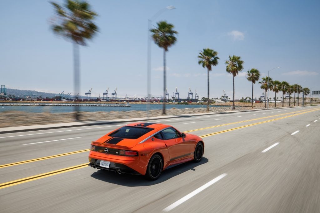 Nissan Z Heritage Edition Rutamotor 1_1043