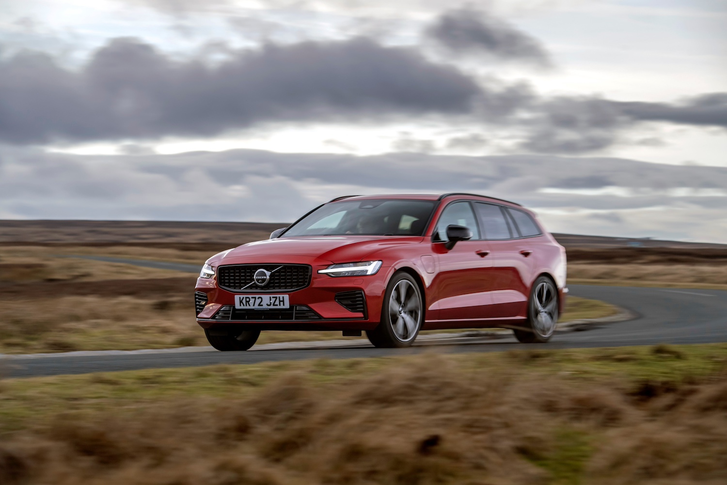 Volvo V60 Recharge Plugin Hybrid T6 Ultimate Rutamotor
