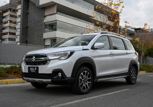 Suzuki XL7