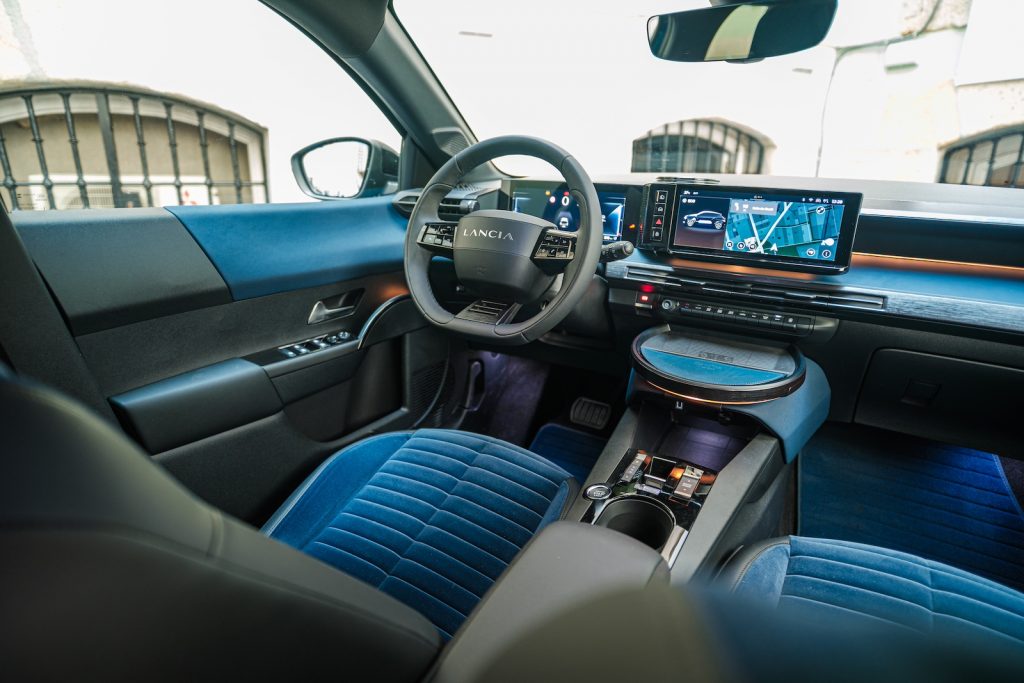 Lancia Ypsilon 