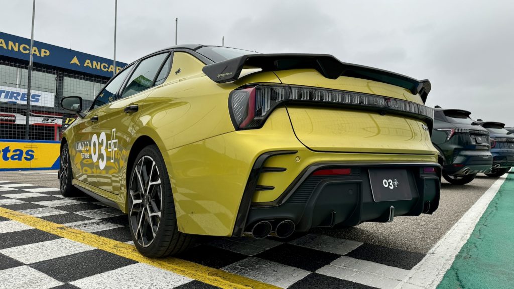 Lynk & Co 03+