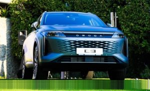 Omoda C9