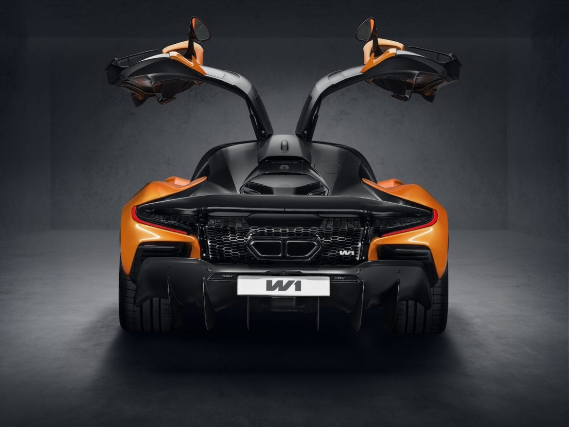 McLaren W1 Rutamotor 16831-7-mclaren-w1-rear-doors-open